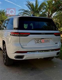 جیپ گراند شیرۆکی